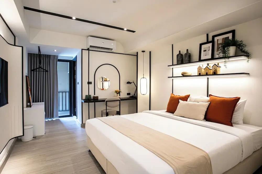 Pillow B Hotel