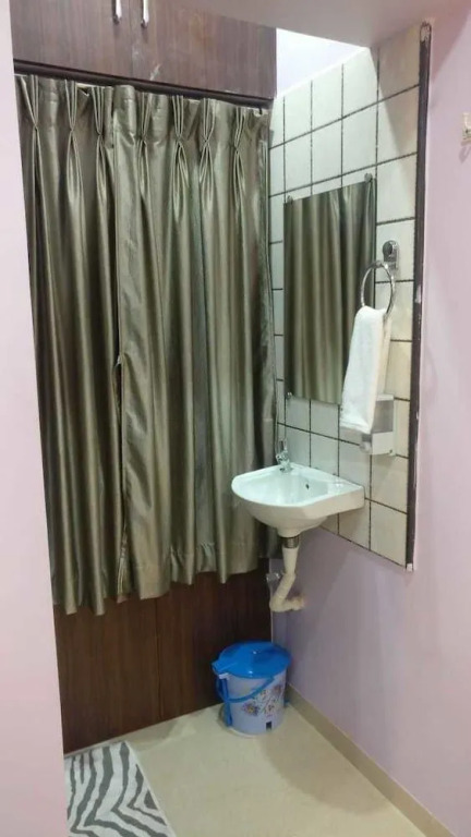 JK Rooms 144 Sai Guest House