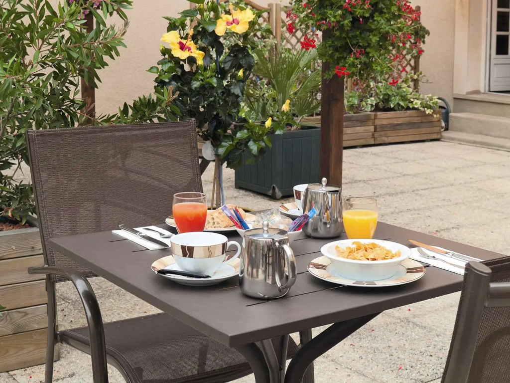 Best Western Plus Poitiers Centre Le Grand Hotel