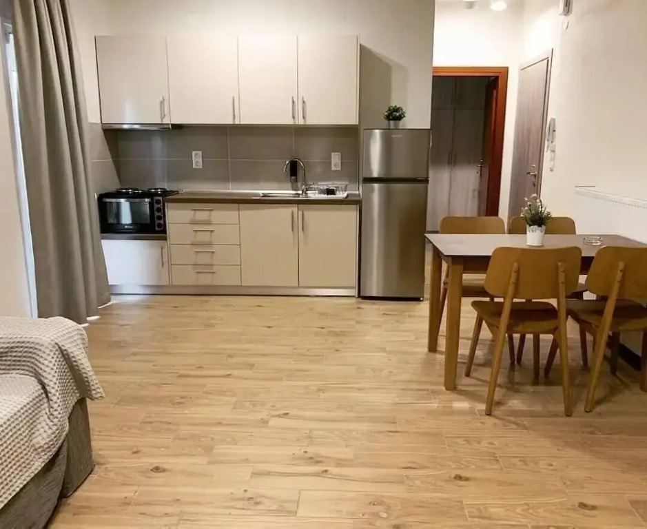 Elata Apartments