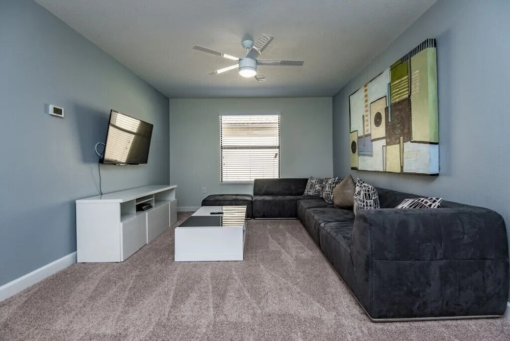 6-Bedroom Villa in Davenport 5468SC