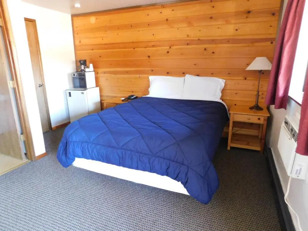 Packwood Inn