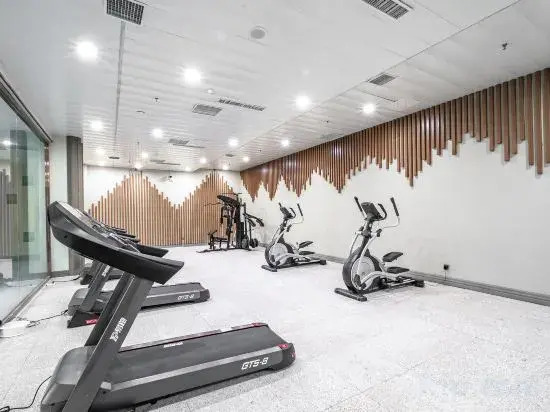 Changbai Mountain Wanda Yue Loft Hot Spring Hotel (Tourism Service Center of West Changbai Mountain)