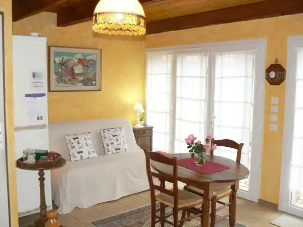 Maison dHôtes Le 6 Bis