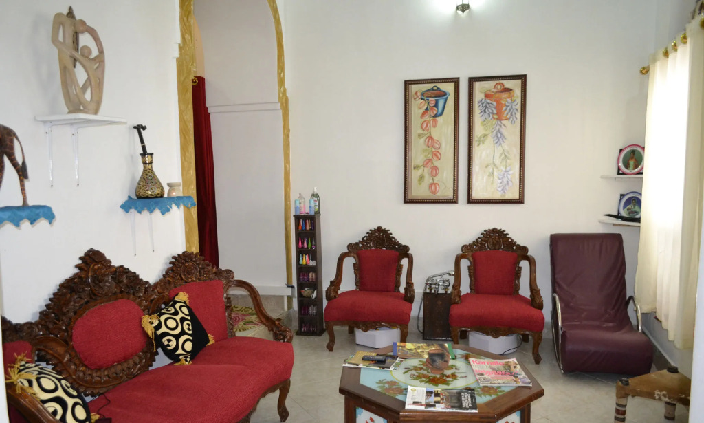 Horizon Palace Hotel