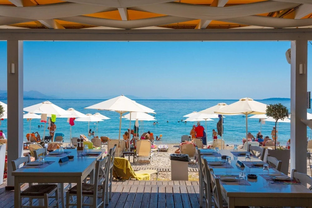 Spiros Walk to Beach Sea Views A C Wifi Car Not Required - 3427
