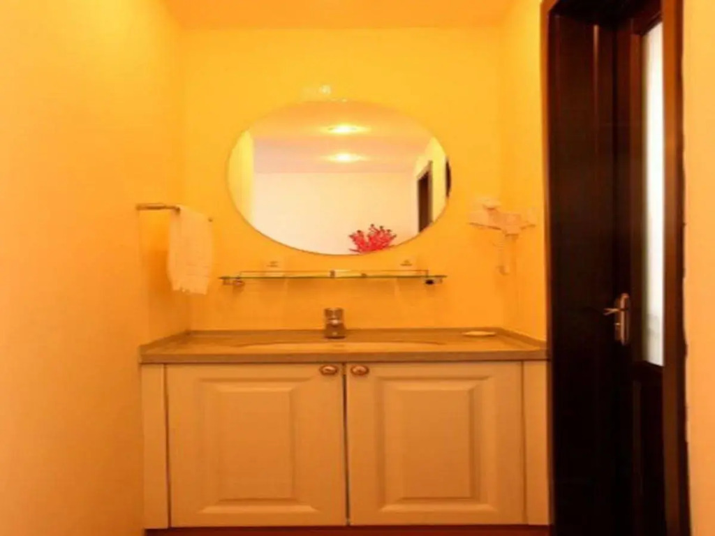 Qingdao Xinlong Holiday Apartment