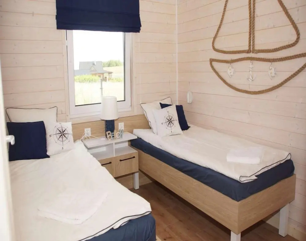 Beautiful holiday home, 2 bedrooms, Mielenko