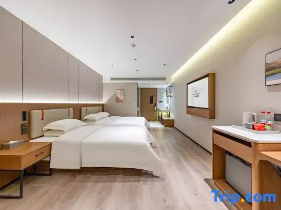 Licheng Huasheng Hotel (Beijing Bird's Nest Olympic Sports Center Subway Station Branch)