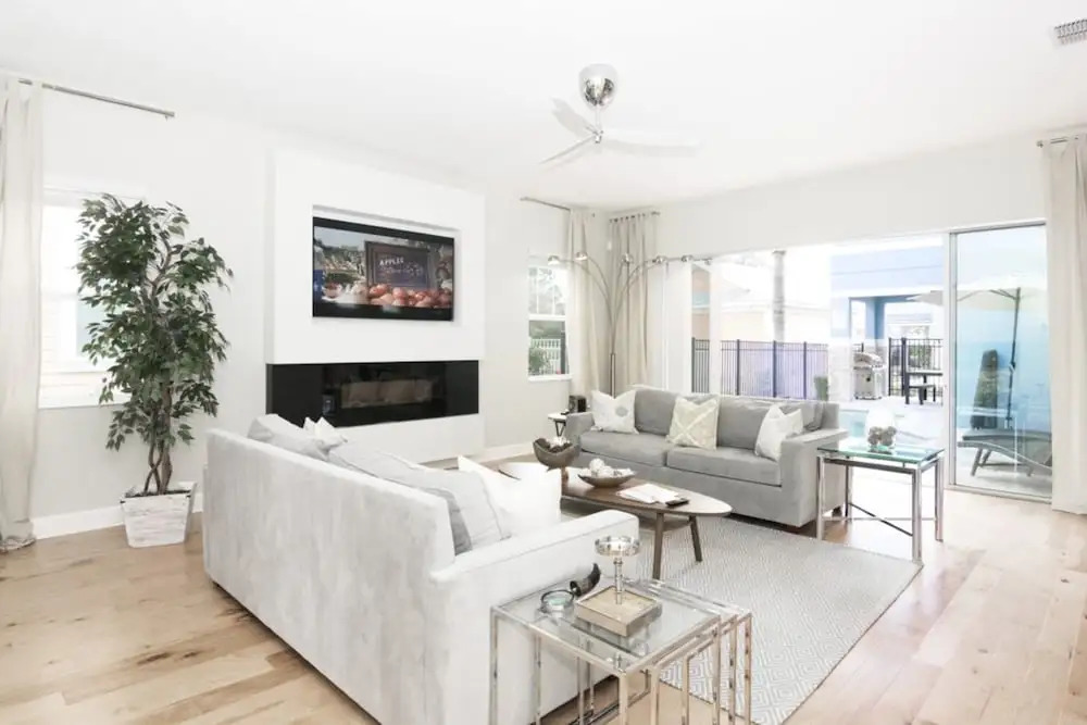 Five Suites Luxury Home RE1492
