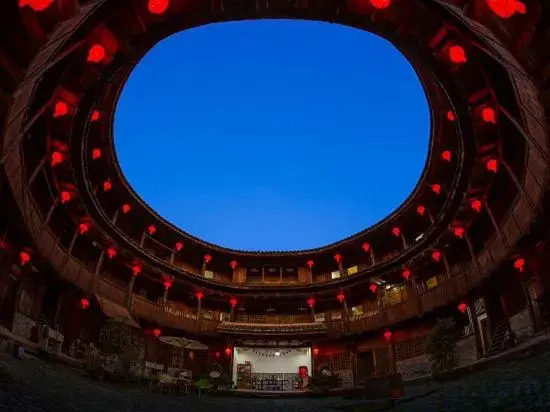 Fuqian Building 1906 Tulou Homestay
