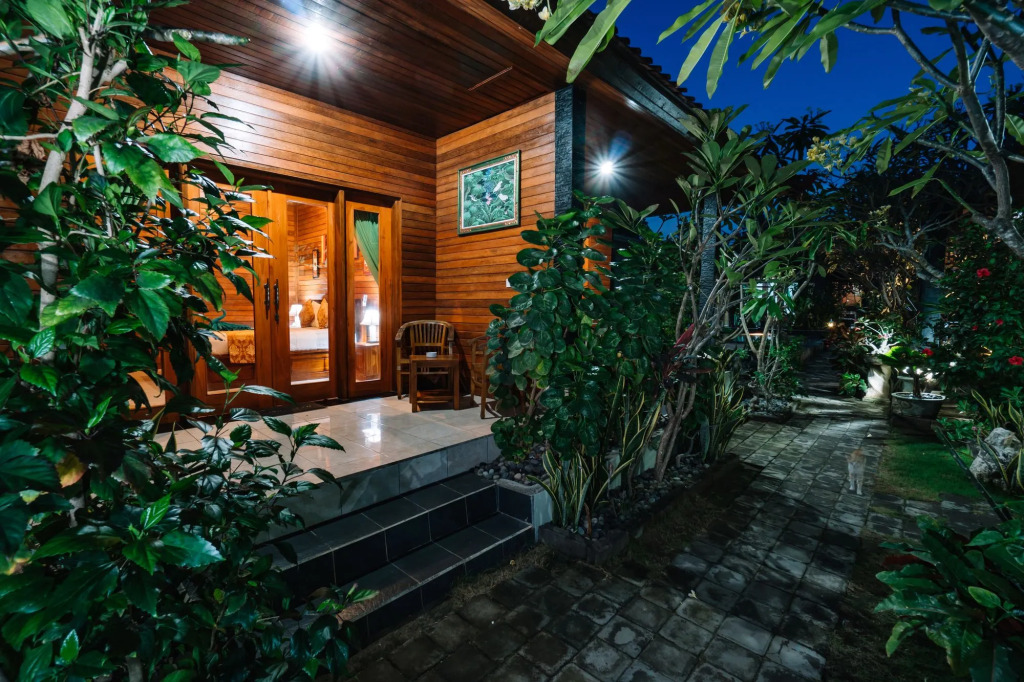 D and B Bungalows by DeWizZ Management