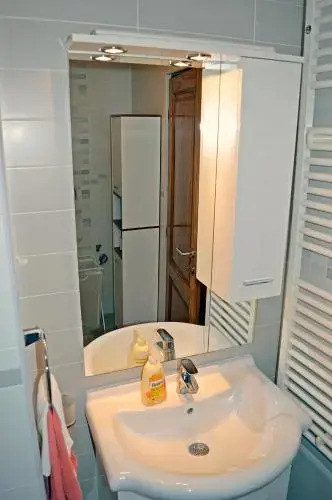 Apartments Tony