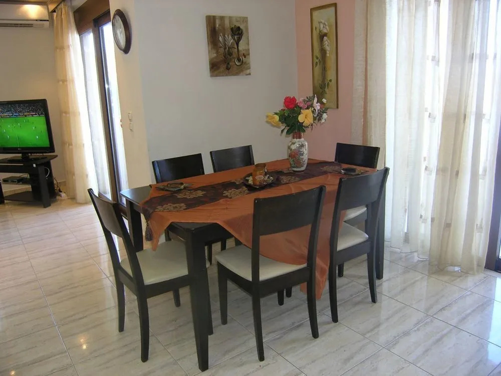 Villa Dimosthenis