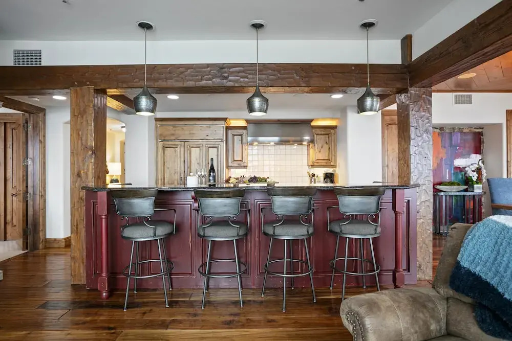 Grand Lodge - Three Bedroom Condo #401 - Ski-in/ski-out by Deer Valley Resort