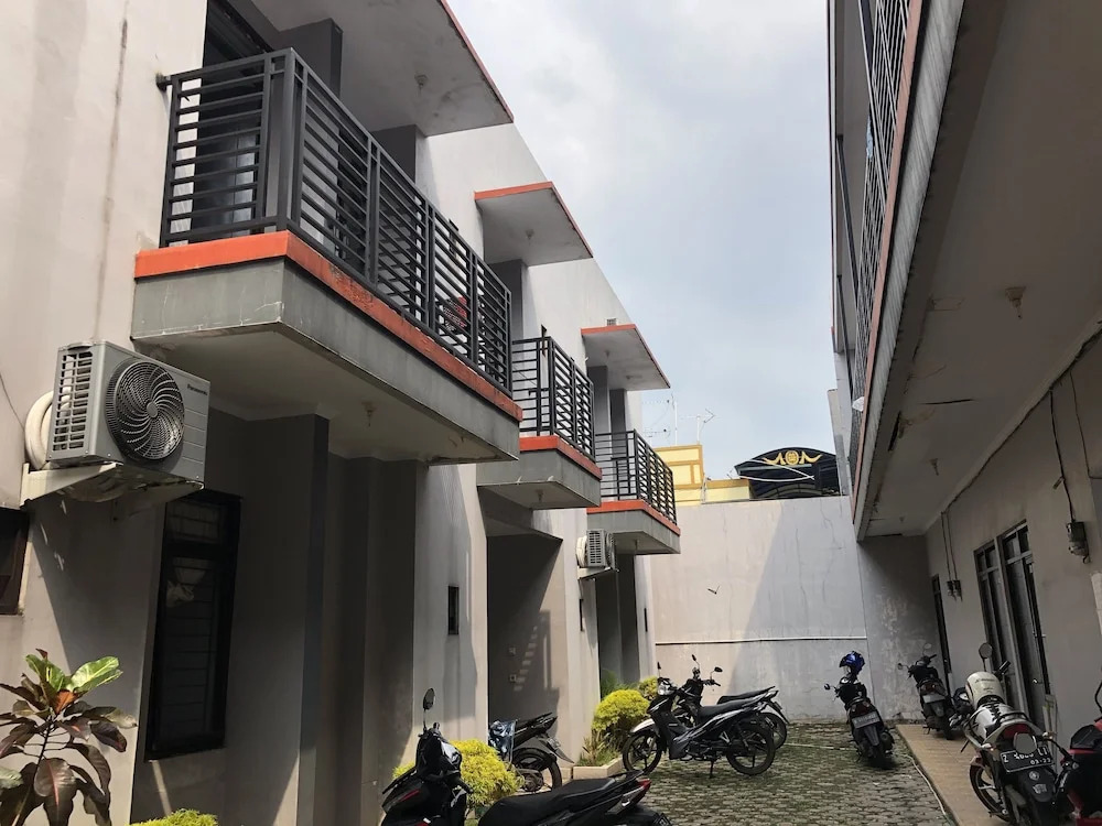 OYO 2770 Zleepy Wisma Khazri
