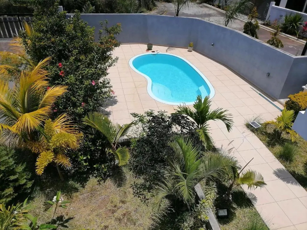 3 bedrooms villa at Calodyne 500 m away from the beach with private pool garden and wifi