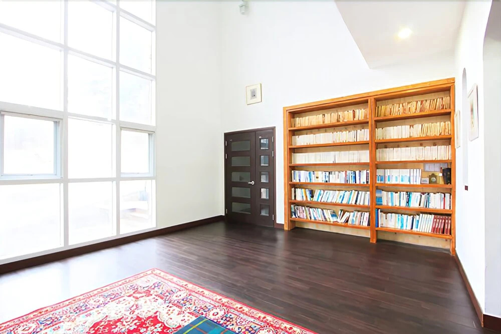 Goseong Hwapoli Pension