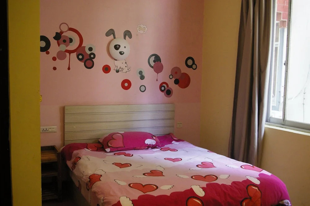 April Inn Yangshuo