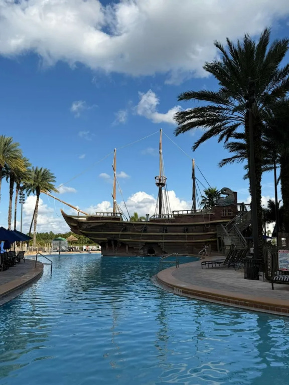 2bed 2bath Near Disney Piratepool Spa Balcony
