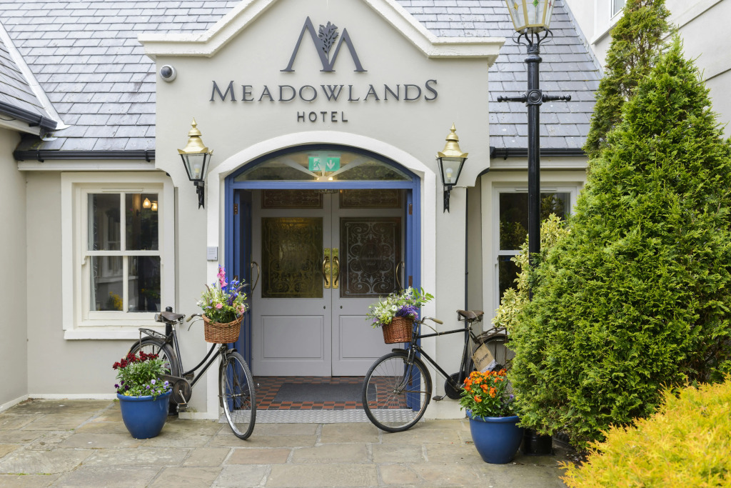 Meadowlands Hotel