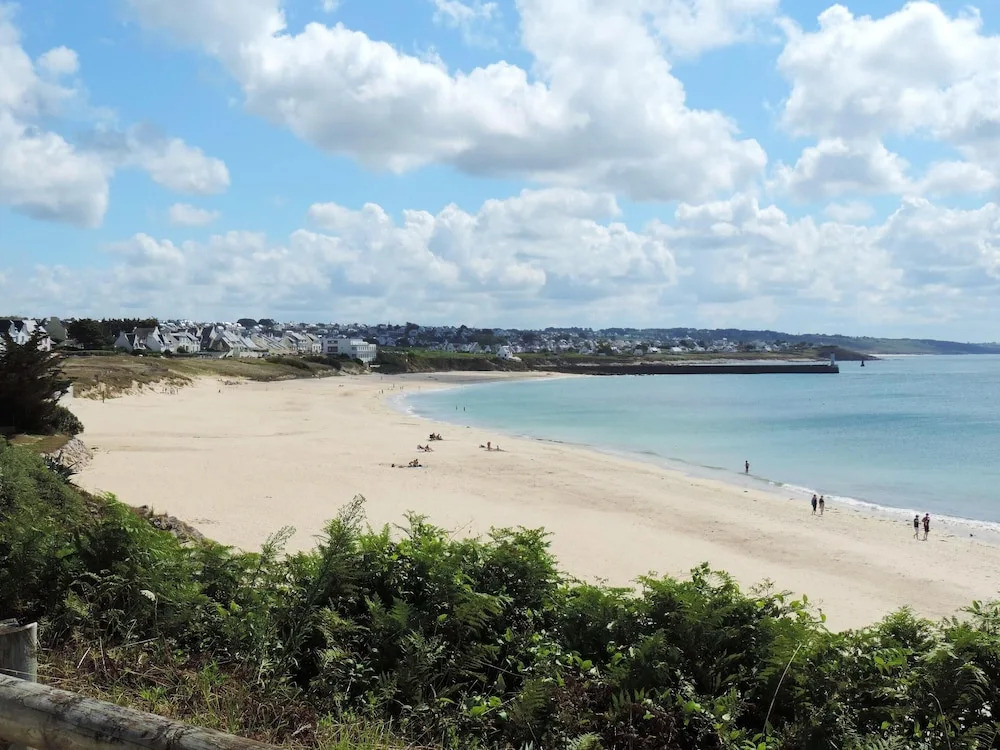 Studio in Pont-croix, With Wifi - 5 km From the Beach