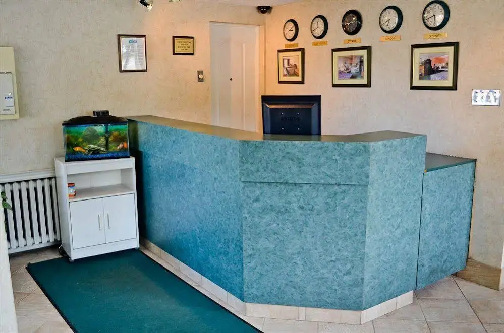 Value Inn Ottawa