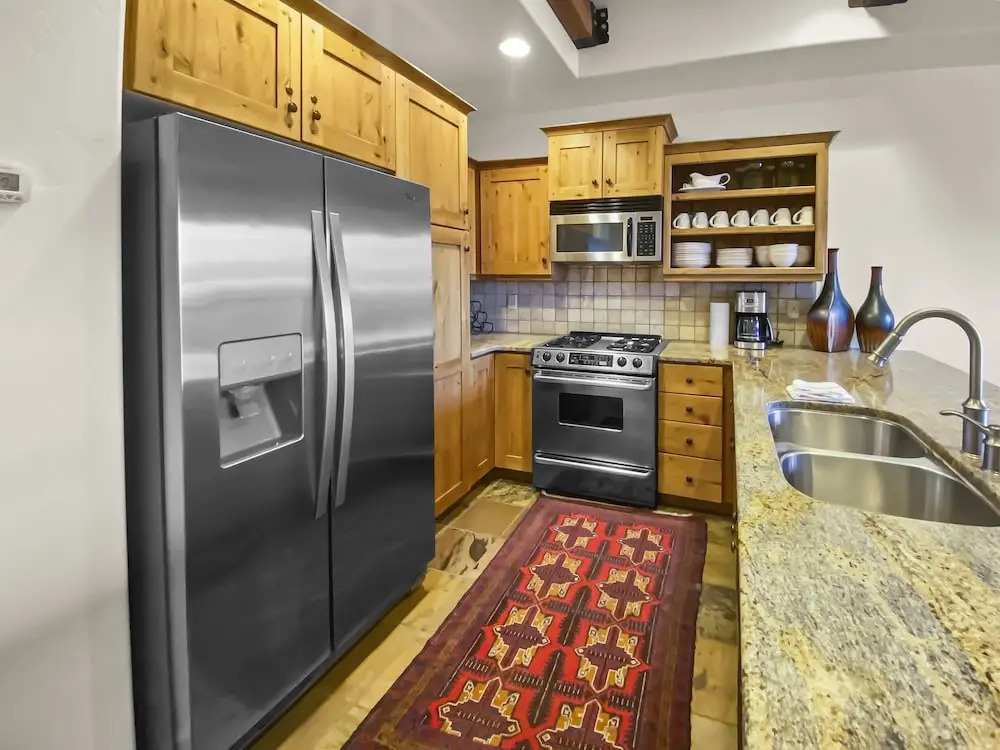 36 Sweet Newpark Townhome On The Creek 2 Bedroom Townhouse