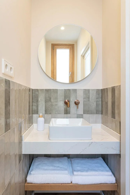 Art Experience H. Boutique