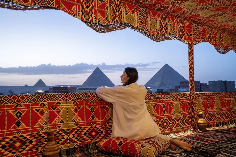 King Pharaohs GIZA pyramids VIEW