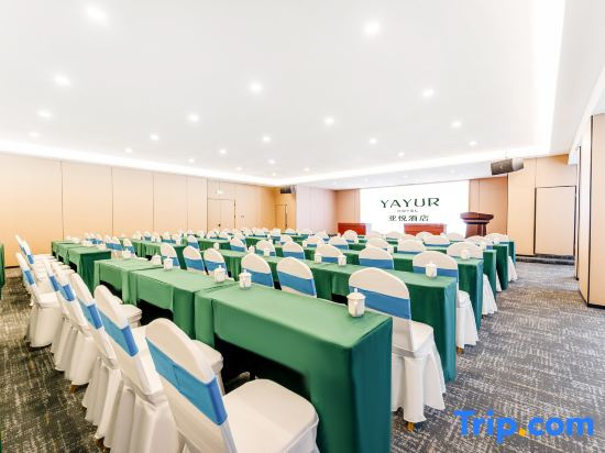 Yayue Hotel