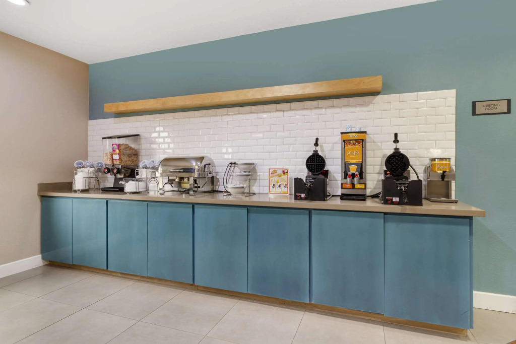 Comfort Suites Shenandoah-The Woodlands