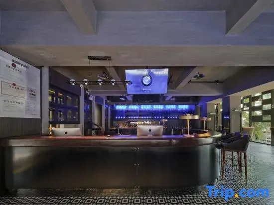 YU Hotel