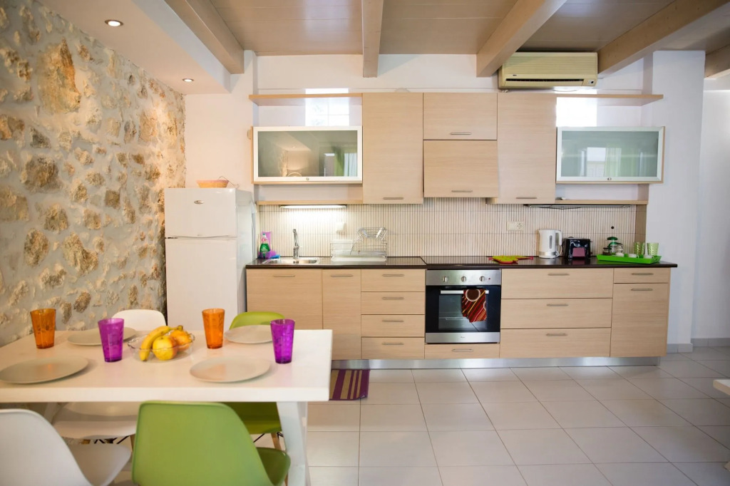 AC Homes Christos
