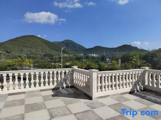Huijing Homestay (Sanya Tropical Ocean University)