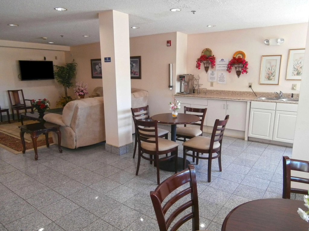 Americas Best Value Inn & Suites-McDonough