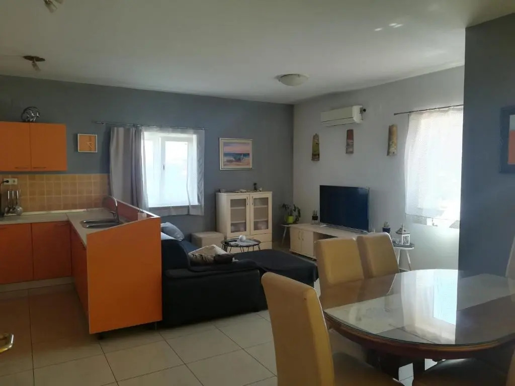 Apartment Matea