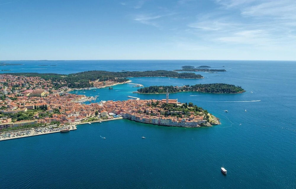 Nice Apartment in Rovinj With 3 Bedrooms and Internet