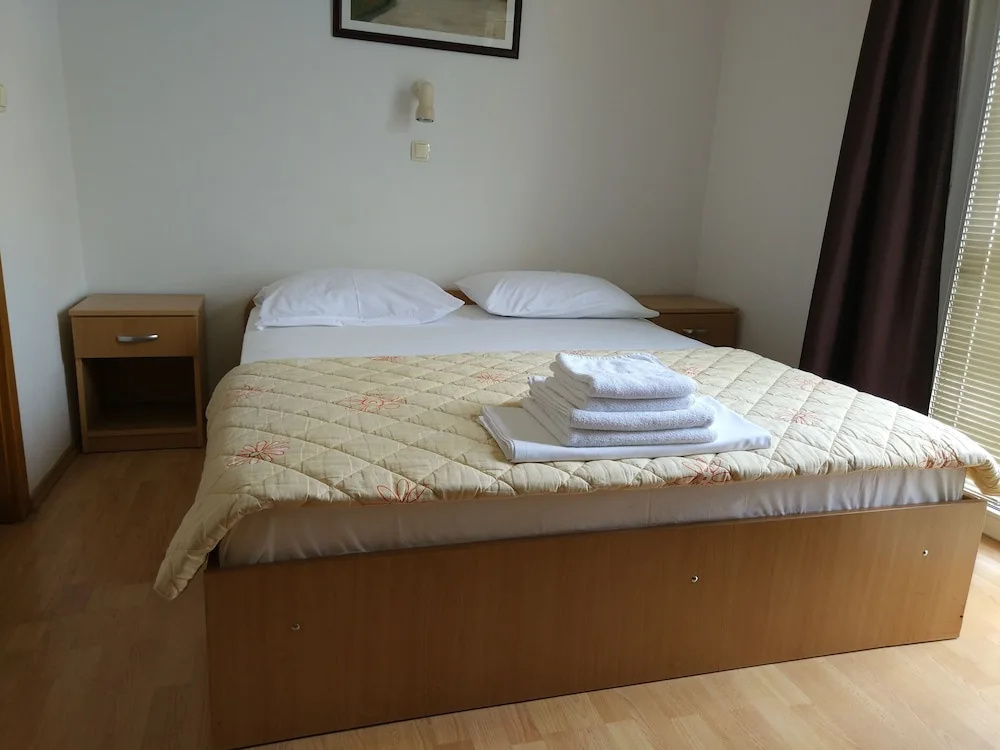 Guest House Regina Mundi