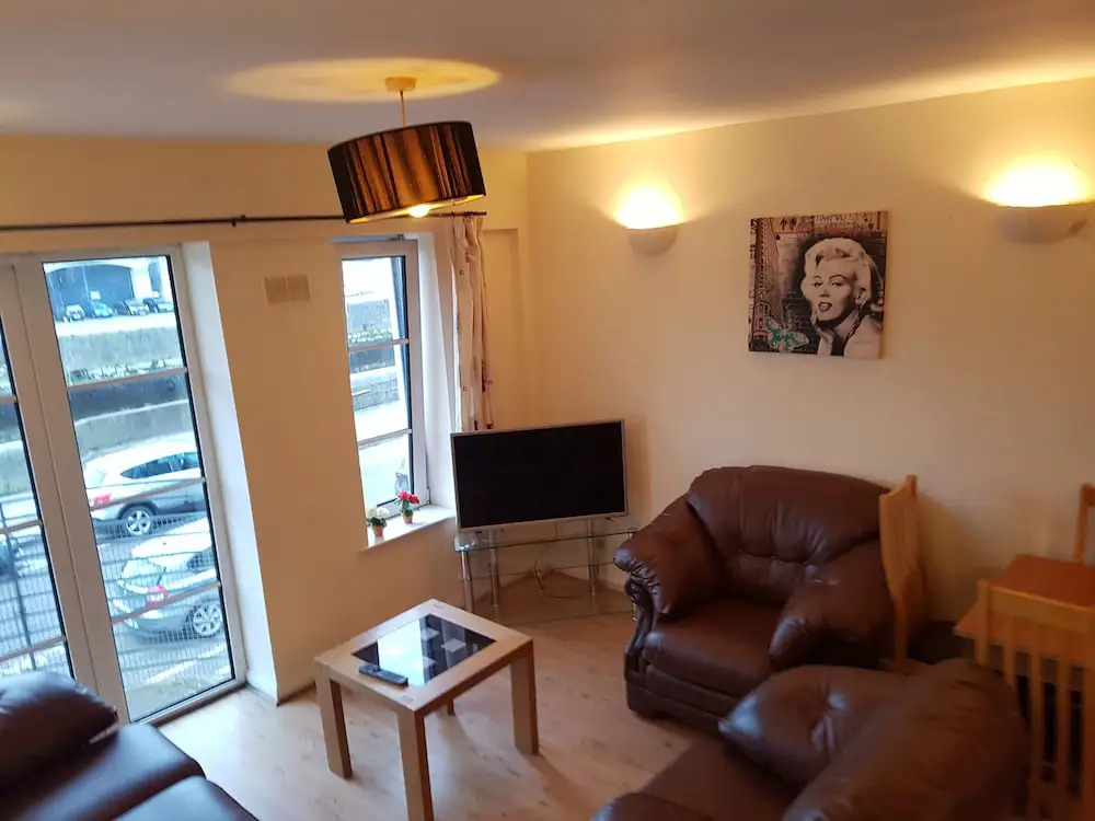 Cosy 3 bedroom apt Cork City great view