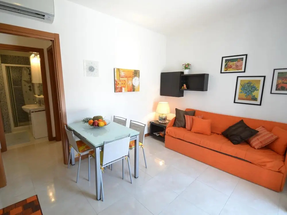 Air-conditioned With a Pool, spa and Fitness Centre