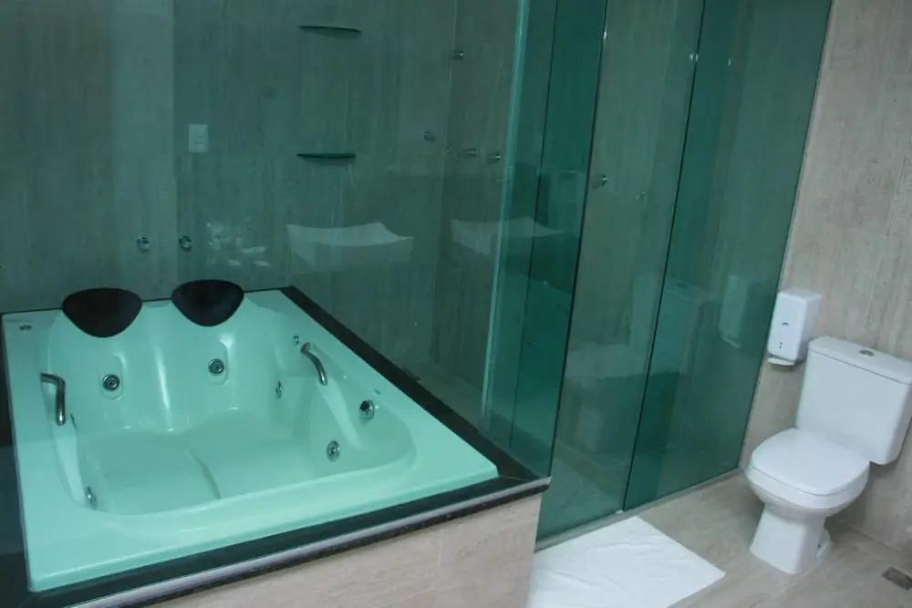 Hotel Saron