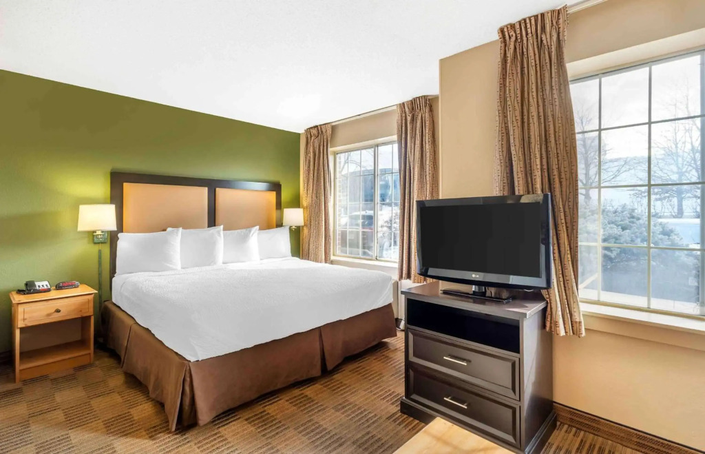 Extended Stay America Select Suites - Chicago - Westmont - Oak Brook