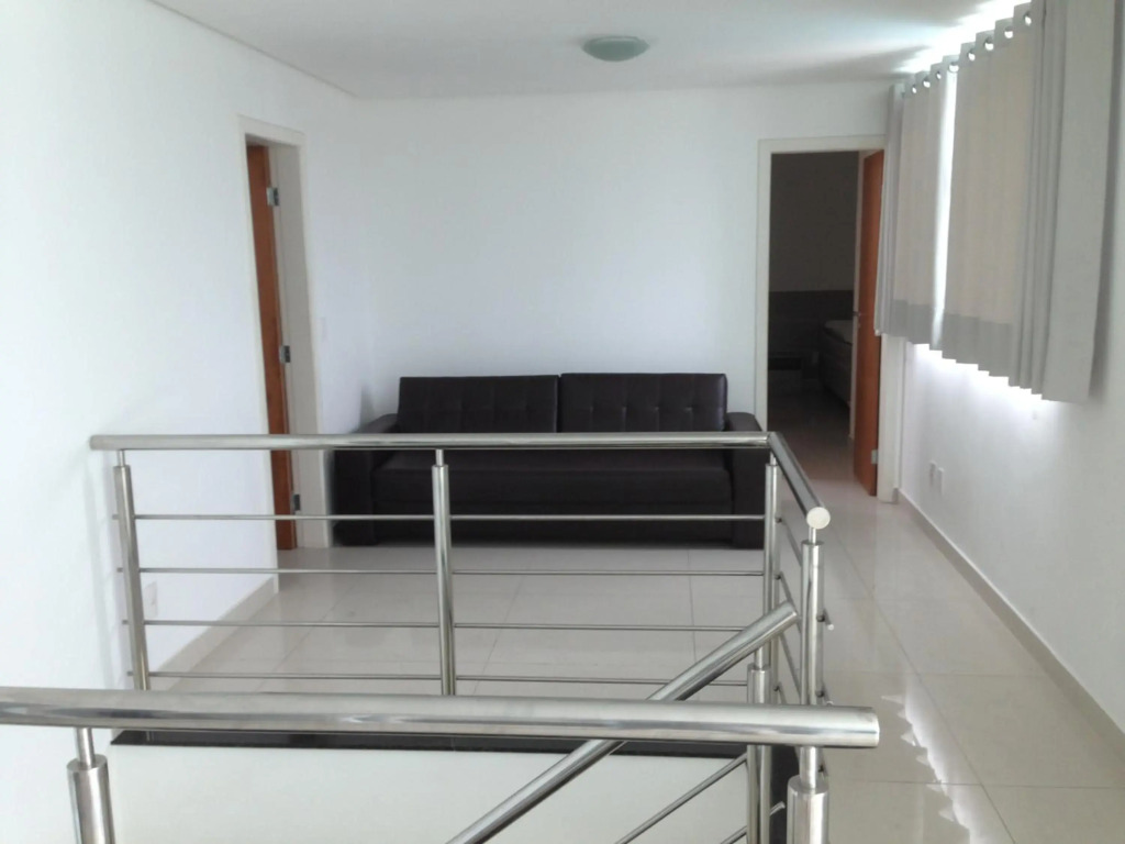 Cobertura Duplex em Condomínio de Alto Luxo - 402