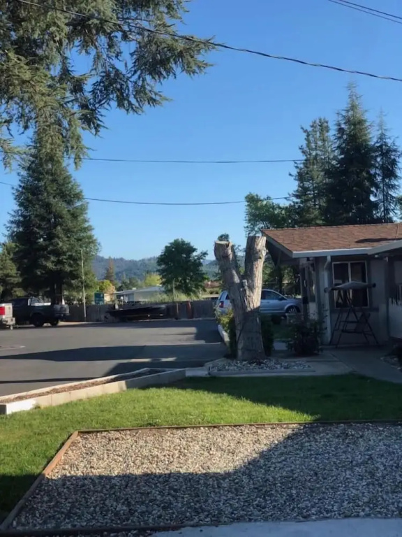 Kelseyville Motel