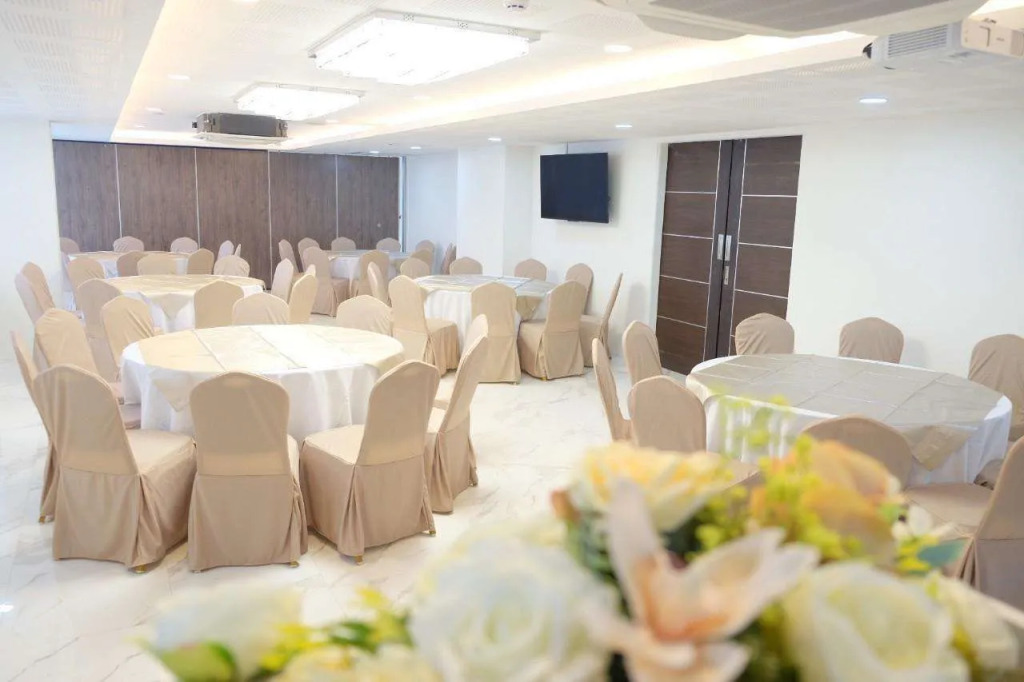 Christella Hotel Laemchabang