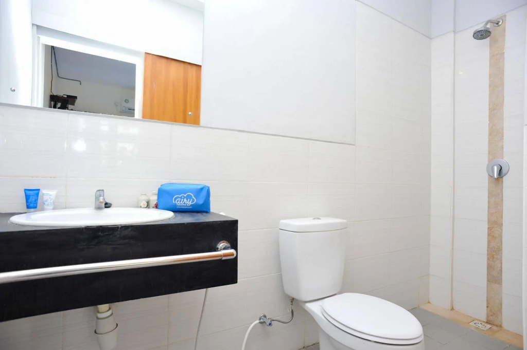 Airy Seminyak Kerobokan Merta Agung Gang Boom Baba 5B Bali