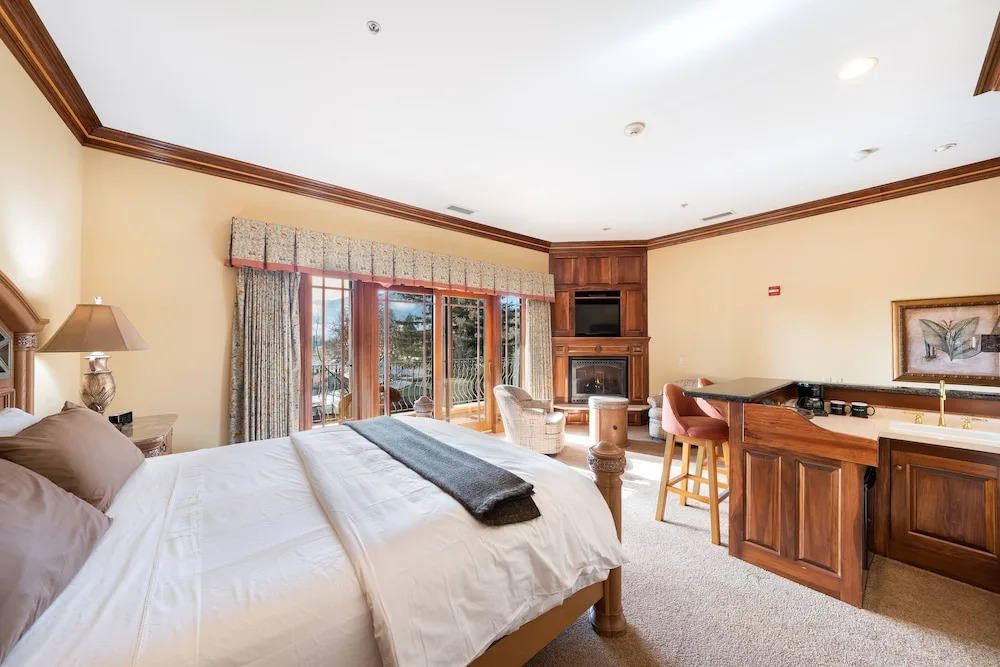 Stock Farm Inn