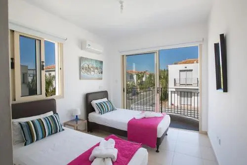 Imagine Your Family Renting a Luxury Holiday Villa Close To Protaras’ Main Attractions, Protaras Villa 1291