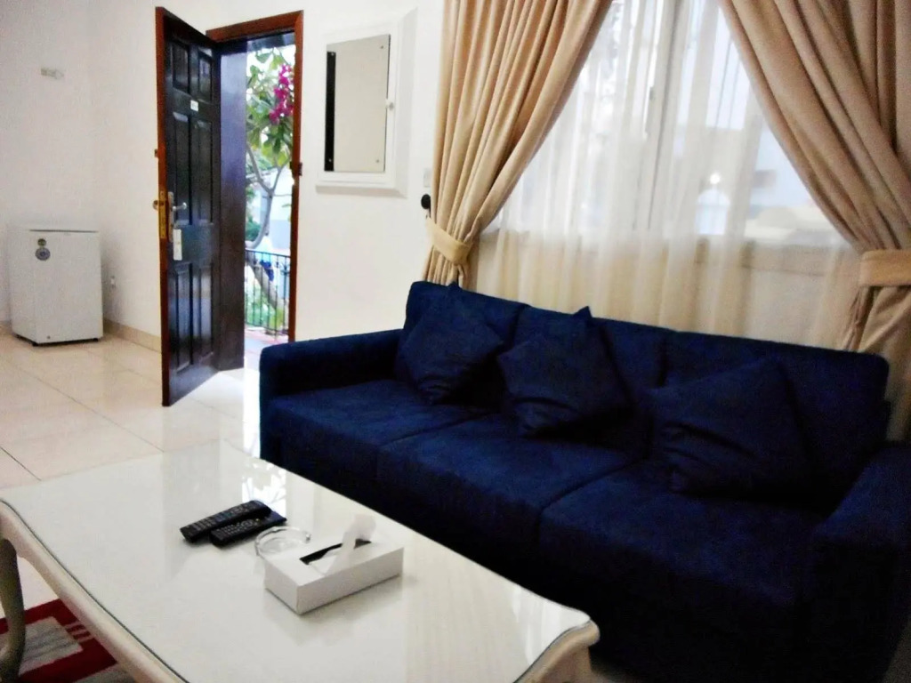 Tropicana Hotel